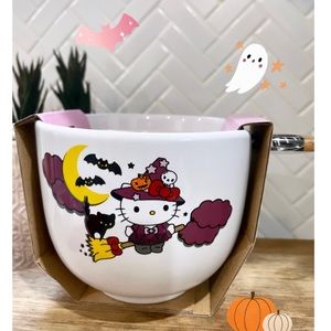 Hello Kitty Halloween Noodle Bowl